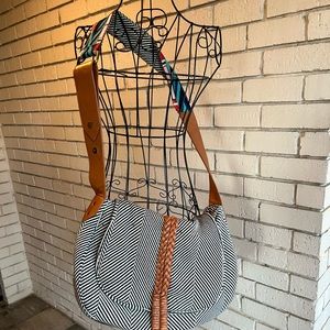 Noonday purse